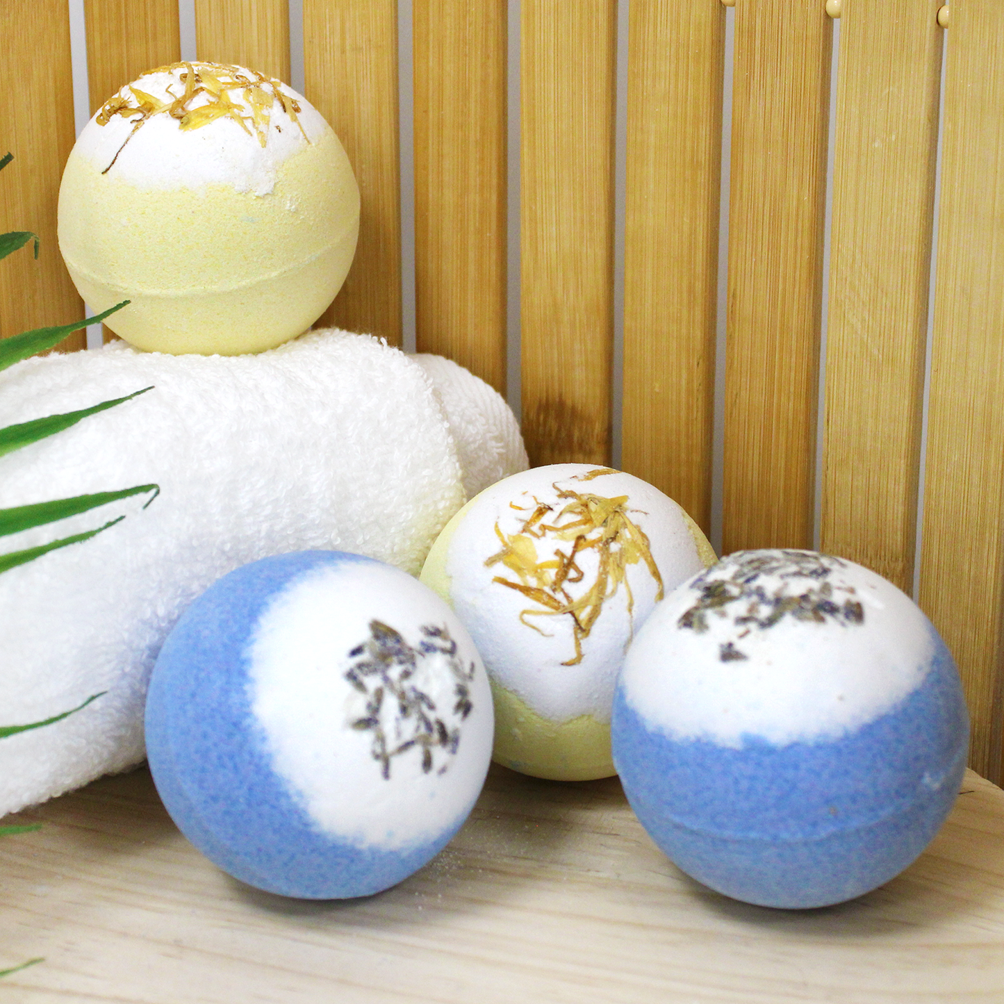Bombe de bain 150 gr- Fleurs Séchées - Senteur Vanille